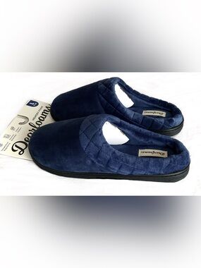 🆕 NWT Navy Blue DEARFORMS Memory Foam Quilted Plush Slip-On Slippers sz 9-10